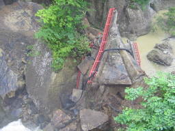 矢びつダムにかかる昇仙橋の崩落
