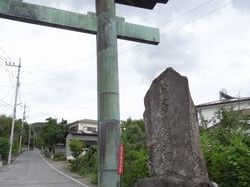 曽我神社の大鳥居。